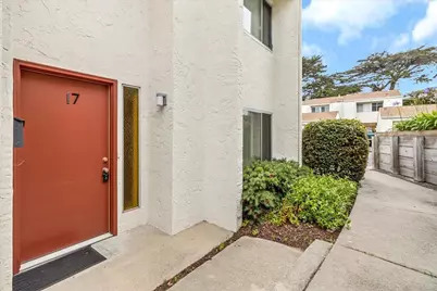 3137 Seacrest Ave 17, Marina, CA 93933 - Photo 22