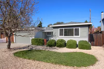 425 Queens Ct, Campbell, CA 95008 - Photo 2
