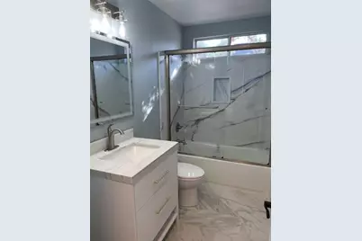 143 Carnival Ct, Vallejo, CA 94589 - Photo 20