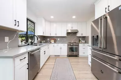 510 Borel Ave, San Mateo, CA 94402 - Photo 8