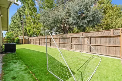 401 Arnold Dr, Gilroy, CA 95020 - Photo 26