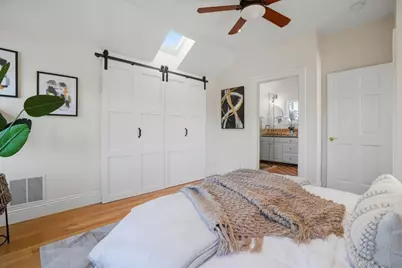 748 Laurel Ave, Burlingame, CA 94010 - Photo 22