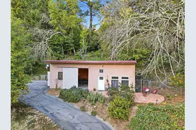 23185 Old Santa Cruz Hwy, Los Gatos, CA 95033 - Photo 34