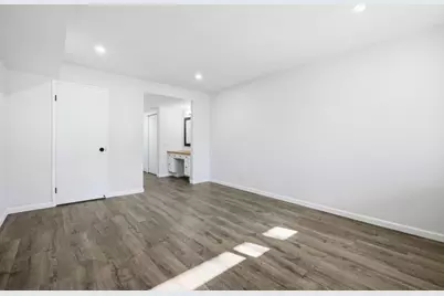 5424 Cribari Ct, San Jose, CA 95135 - Photo 8