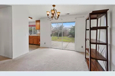 15150 Hollyhock Ct, Lathrop, CA 95330 - Photo 6