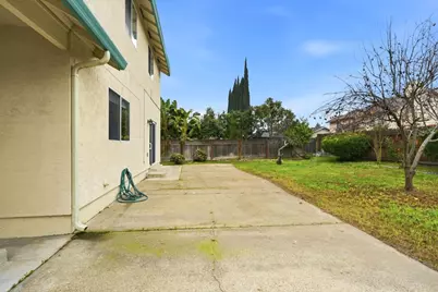 15150 Hollyhock Ct, Lathrop, CA 95330 - Photo 28