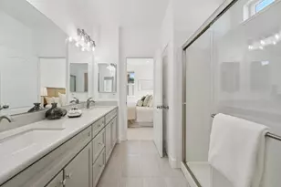 1015 Abruzzo Ln 1, San Jose, CA 95131 - Photo 16