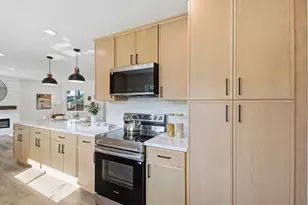 2478 Oakes Dr, Hayward, CA 94542 - Photo 4