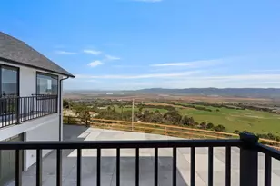 228 Pine Canyon Rd, Salinas, CA 93908 - Photo 40