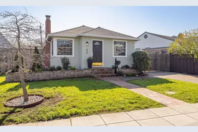 656 Magnolia Dr, San Mateo, CA 94402 - Photo 2