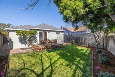 656 Magnolia Dr, San Mateo, CA 94402 - Photo 22