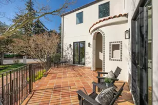 150 Clark Dr, San Mateo, CA 94402 - Photo 4