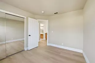 29026 Hillview St, Hayward, CA 94544 - Photo 22