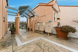 25 McAker Ct 103, San Mateo, CA 94403 - Photo 32