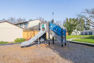 2005 Quadros Ln, San Jose, CA 95131 - Photo 26