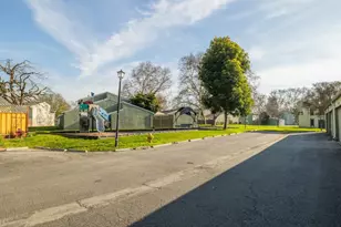 2005 Quadros Ln, San Jose, CA 95131 - Photo 30