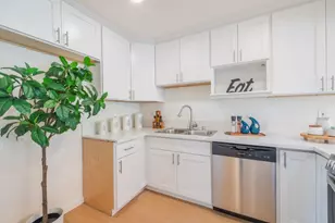 2005 Quadros Ln, San Jose, CA 95131 - Photo 6