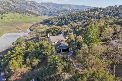 17864 Holiday Dr, Morgan Hill, CA 95037 - Photo 40