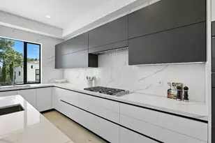 1127 Hillslope Pl, Los Altos, CA 94024 - Photo 16