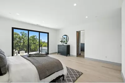 1127 Hillslope Pl, Los Altos, CA 94024 - Photo 30