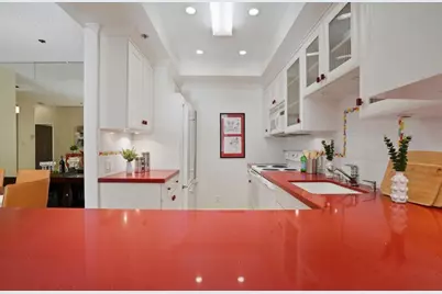 525 Almer Rd 106, Burlingame, CA 94010 - Photo 12