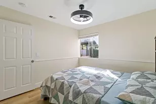 1315 Kelly Park Cir, Morgan Hill, CA 95037 - Photo 34