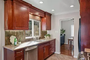 18597 Paseo Pueblo, Saratoga, CA 95070 - Photo 18