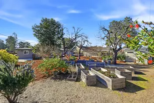 18597 Paseo Pueblo, Saratoga, CA 95070 - Photo 36