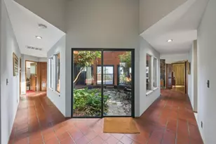 917 Holly Rd, Belmont, CA 94002 - Photo 10