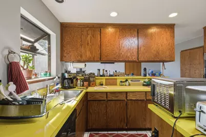 917 Holly Rd, Belmont, CA 94002 - Photo 30