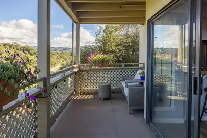 521 Quail Run Ct, Del Rey Oaks, CA 93940 - Photo 2