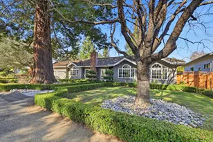 17625 Blanchard Dr, Monte Sereno, CA 95030 - Photo 2