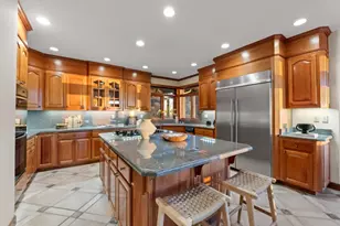 6357 Fairlane Dr, Oakland, CA 94611 - Photo 38