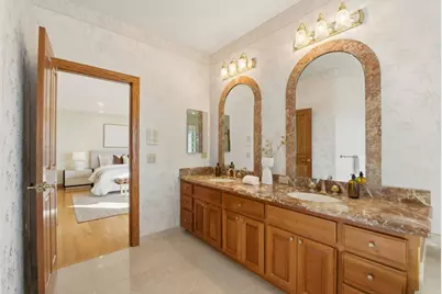 6357 Fairlane Dr, Oakland, CA 94611 - Photo 54