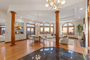 6357 Fairlane Dr, Oakland, CA 94611 - Photo 10