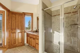 6357 Fairlane Dr, Oakland, CA 94611 - Photo 60