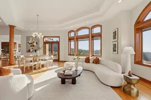 6357 Fairlane Dr, Oakland, CA 94611 - Photo 16