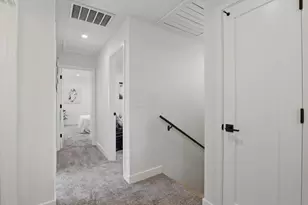 750 W 9th St, Gilroy, CA 95020 - Photo 18