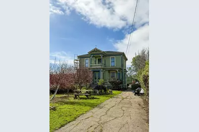 233 Van Ness Ave, Santa Cruz, CA 95060 - Photo 2