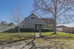 757 Middlefield Rd, Salinas, CA 93906 - Photo 1