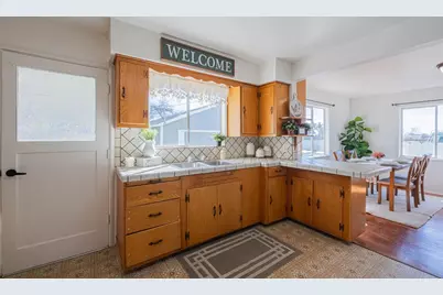 757 Middlefield Rd, Salinas, CA 93906 - Photo 12