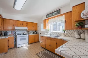 757 Middlefield Rd, Salinas, CA 93906 - Photo 10