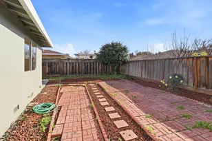 2657 Bon Bon Dr, San Jose, CA 95148 - Photo 42
