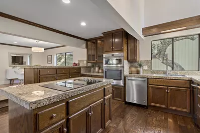 150 Winding, San Carlos, CA 94070 - Photo 8