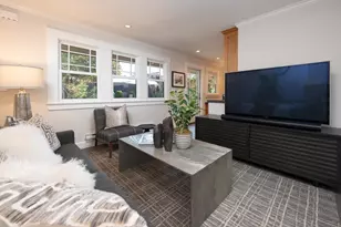 812 Newhall Rd, Burlingame, CA 94010 - Photo 24