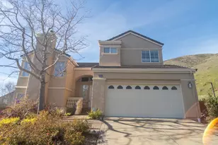 15 Parkridge Cir, South San Francisco, CA 94080 - Photo 1