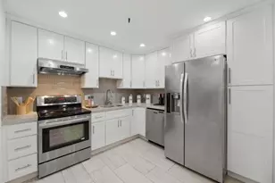 49 Showers Dr A130, Mountain View, CA 94040 - Photo 8