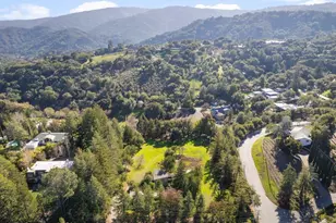 27600 Altamont Rd, Los Altos Hills, CA 94022 - Photo 32