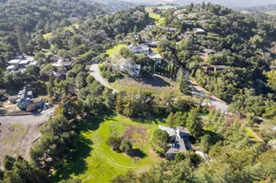 27600 Altamont Rd, Los Altos Hills, CA 94022 - Photo 30