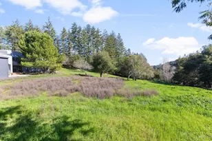 27600 Altamont Rd, Los Altos Hills, CA 94022 - Photo 28